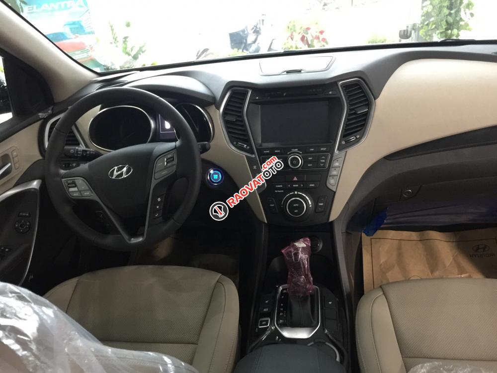 Hyundai Tây Hồ - Hyundai Santa Fe 2018 bản đặc biệt 4WD - Khuyến mãi cho khách hàng 70tr - LH: 0912139123-4