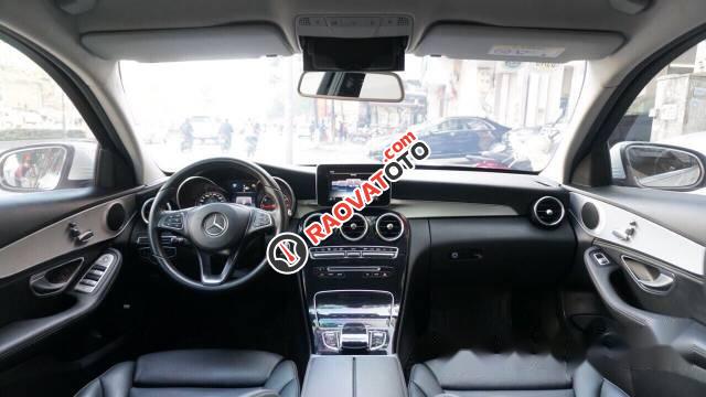 Bán Mercedes C200 đời 2016, màu trắng-3