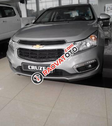 Bán Chevrolet Cruze đời 2017, màu xám, 589 triệu-0