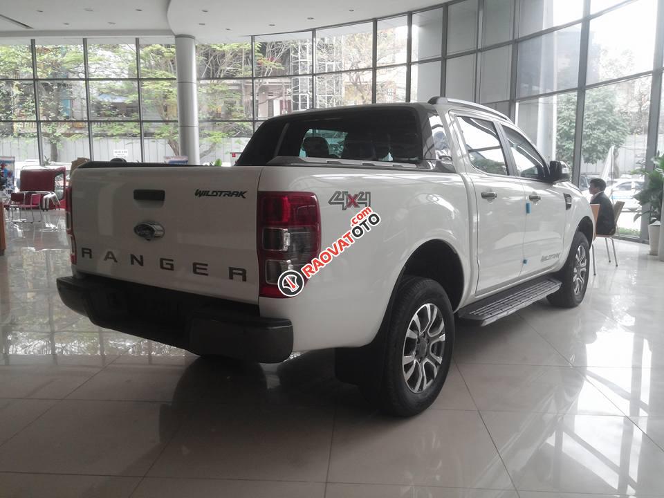 Bán Ford Ranger Wildtrak 3.2L, trả trước 150 tr có xe ngay, LH: 0938 055 993-7