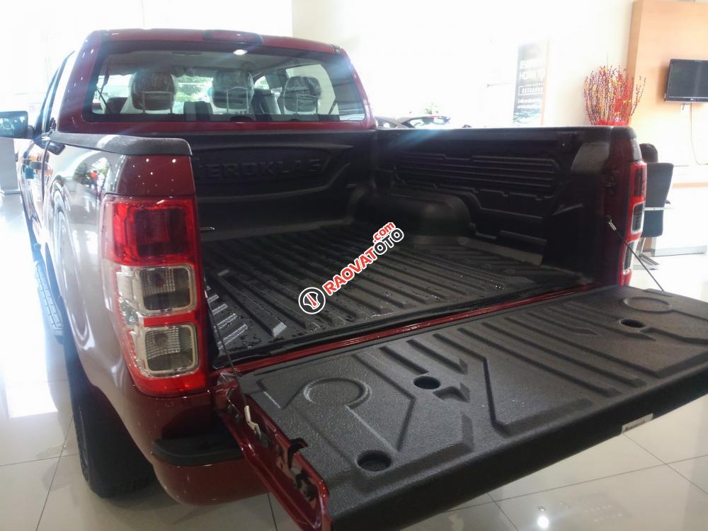 Lăn bánh Ford Ranger XLS 2.2 đời mới với giá cực tốt. Chỉ với 140 triệu-5