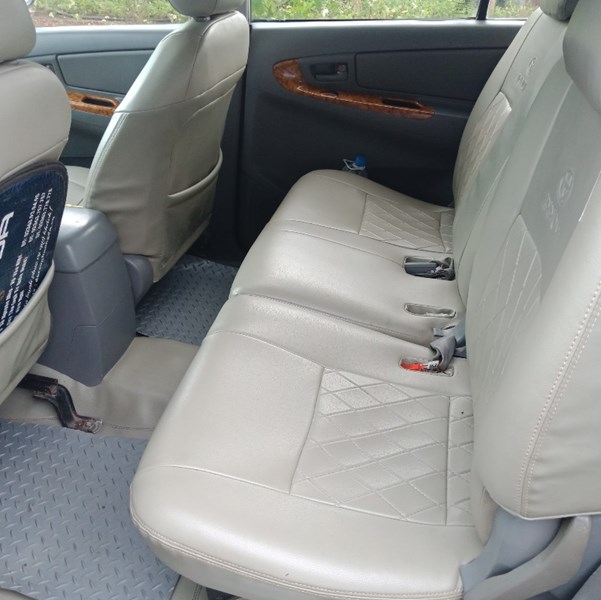 Bán xe Toyota Innova G đời 2007, màu bạc, xe nhập, giá tốt-8