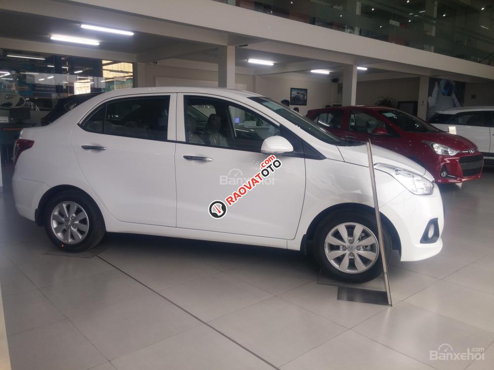 Bán Hyundai Grand i10 1.2 AT sản xuất 2018, chính hãng-5