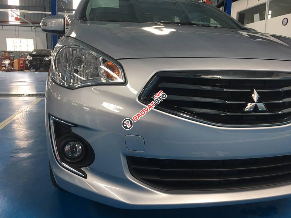 Bán xe Mitsubishi Attrage giá tốt nhất tại Quảng Bình, siêu khuyến mãi trong tháng 5/2018, giao xe ngay. LH 0911821516-2