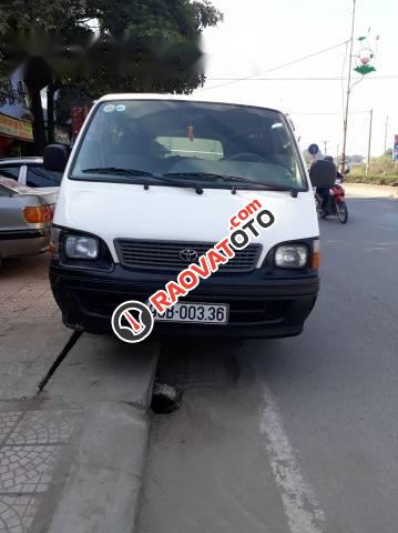 Bán xe Toyota Hiace 2001, màu trắng-0