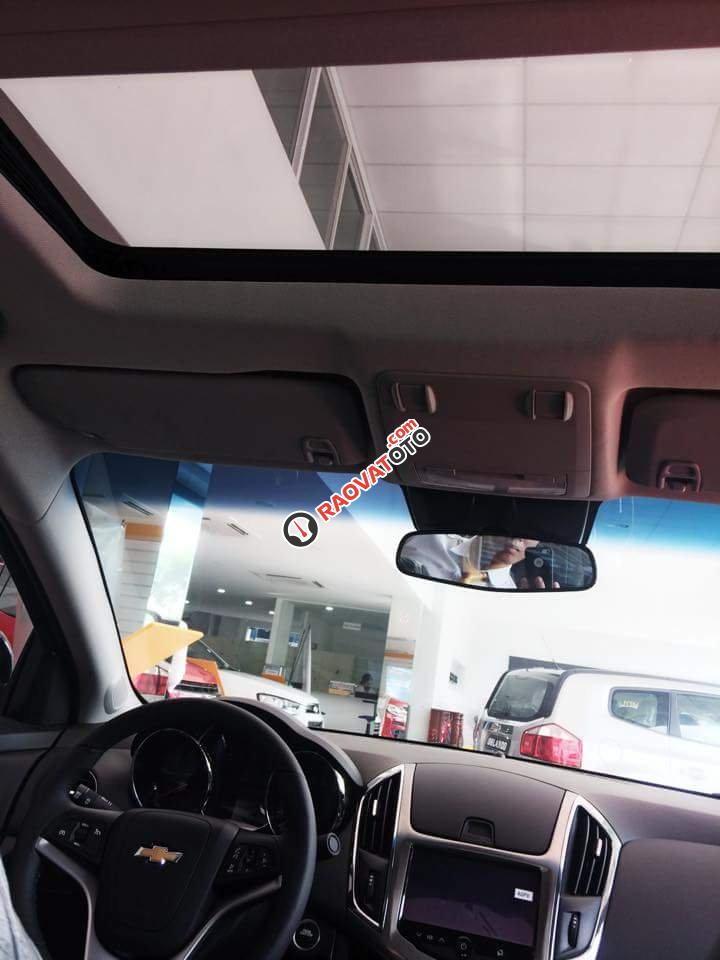 Chevrolet Cruze LTZ ưu đãi 40tr, hỗ trợ vay tối đa, tầm 155tr là lăn bánh, bảo hành 3 năm, LH Nhung 0907.148.849-0