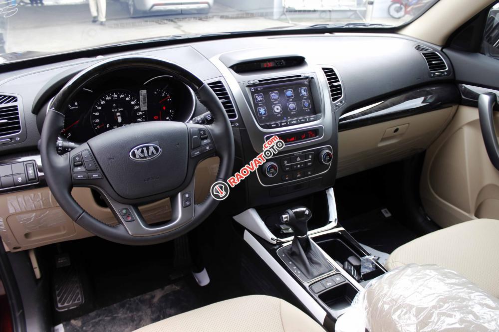 Kia Sorento giá hữu nghị đầy tiện nghi-4