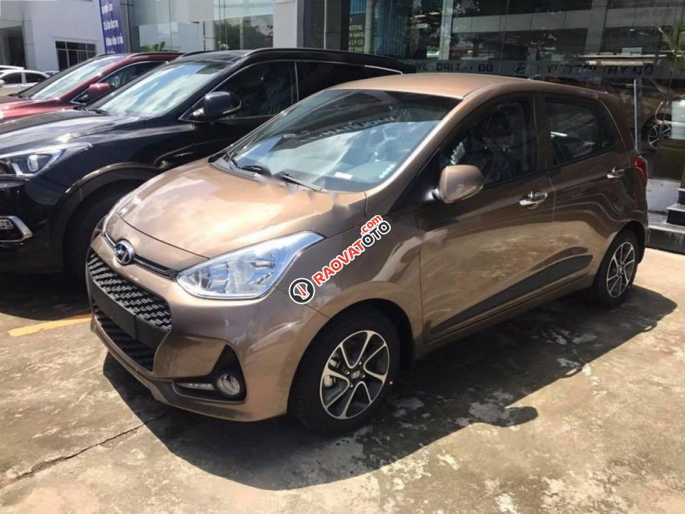 Bán xe Hyundai Grand i10 1.0 MT năm 2017, màu nâu-0