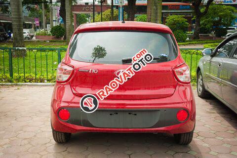 Hyundai Grand i10 1.0 MT đời 2018 màu đỏ, giá 355 triệu, hỗ trợ vay vốn 80% giá trị xe. Hotline 0935904141 - 0948945599-5