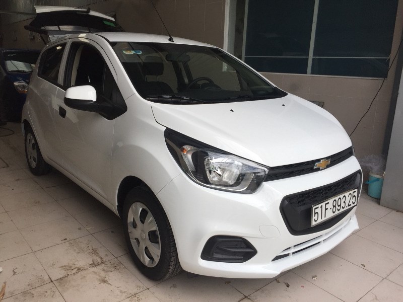 Cần bán xe Chevrolet Spark 2017, màu trắng, nhập khẩu chính hãng, giá cạnh tranh-3