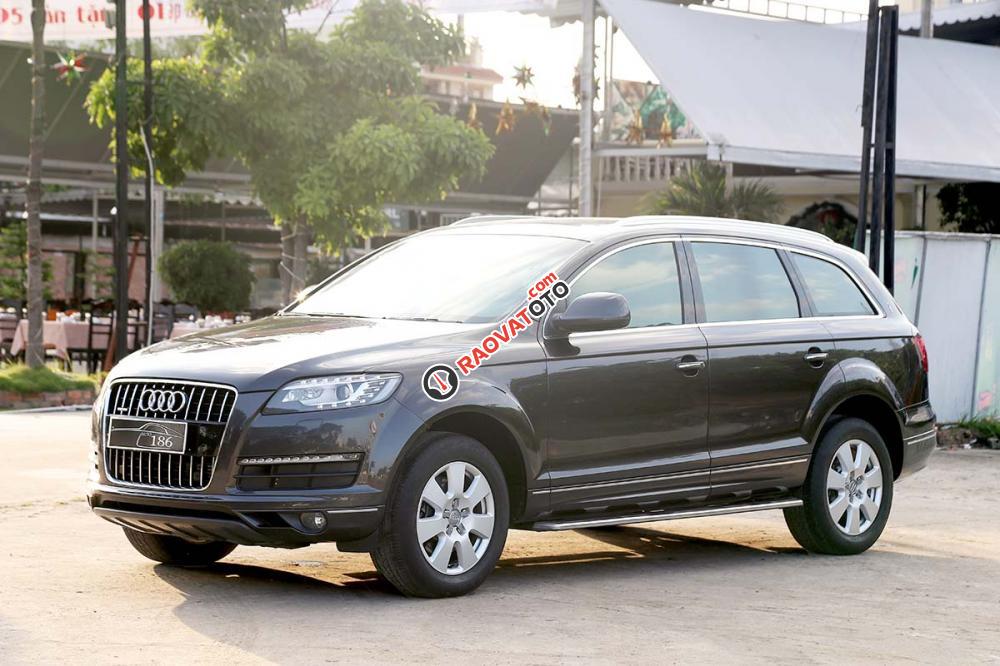 Cần bán Audi Q7 3.6 Quattro Premium đời 2010, màu xám, nhập khẩu-0