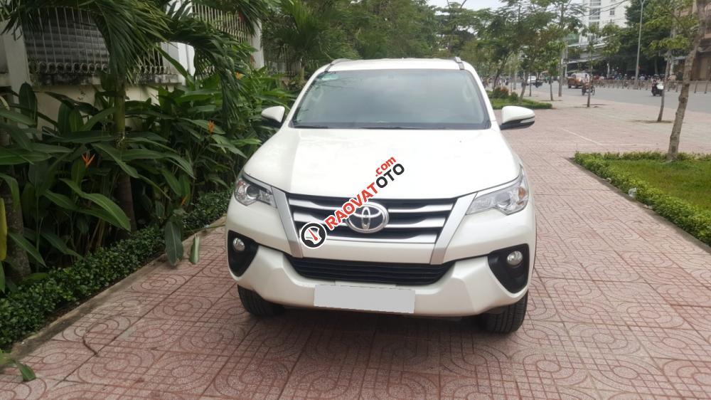 Cần bán Fortuner 2.4G, số sàn, máy dầu 2017, màu trắng-0