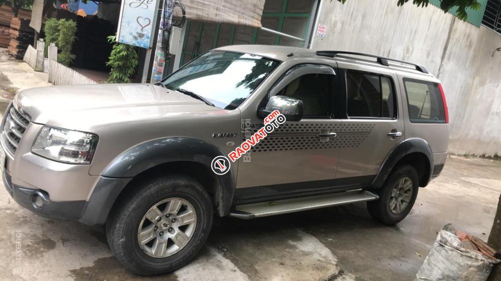 Bán ô tô Ford Everest 2007 màu phấn hồng, xe gia đình-7