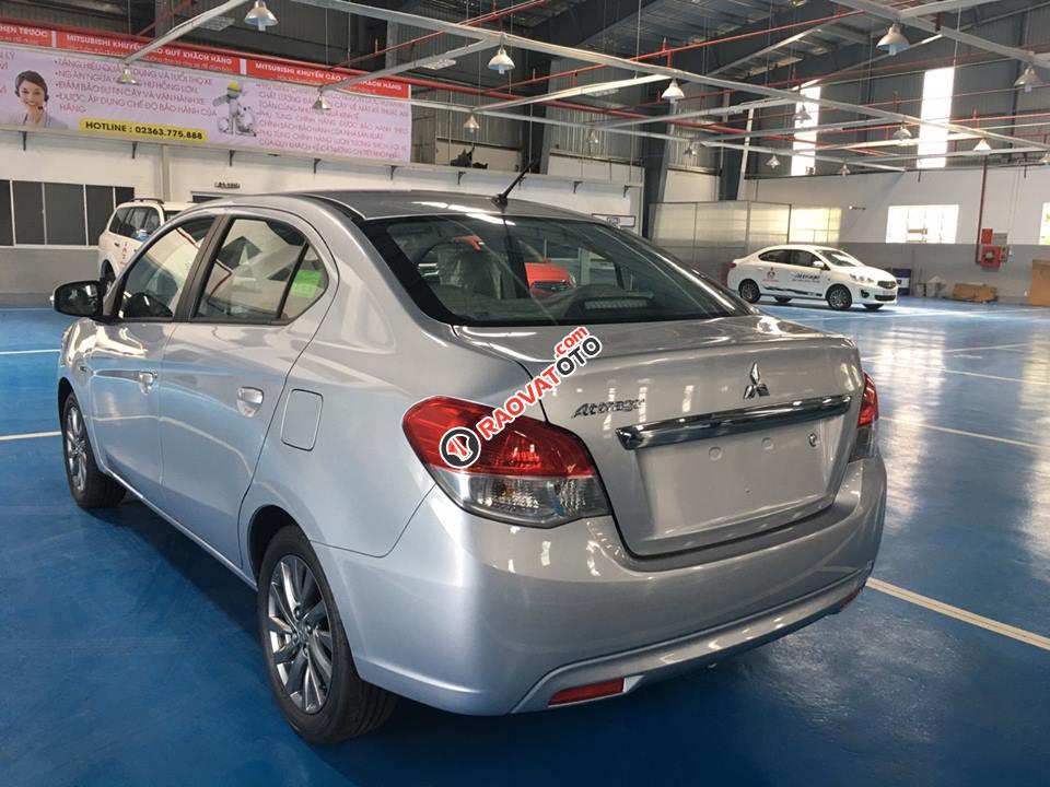 Bán xe Mitsubishi Attrage giá tốt nhất tại Quảng Bình, siêu khuyến mãi trong tháng 5/2018, giao xe ngay. LH 0911821516-3