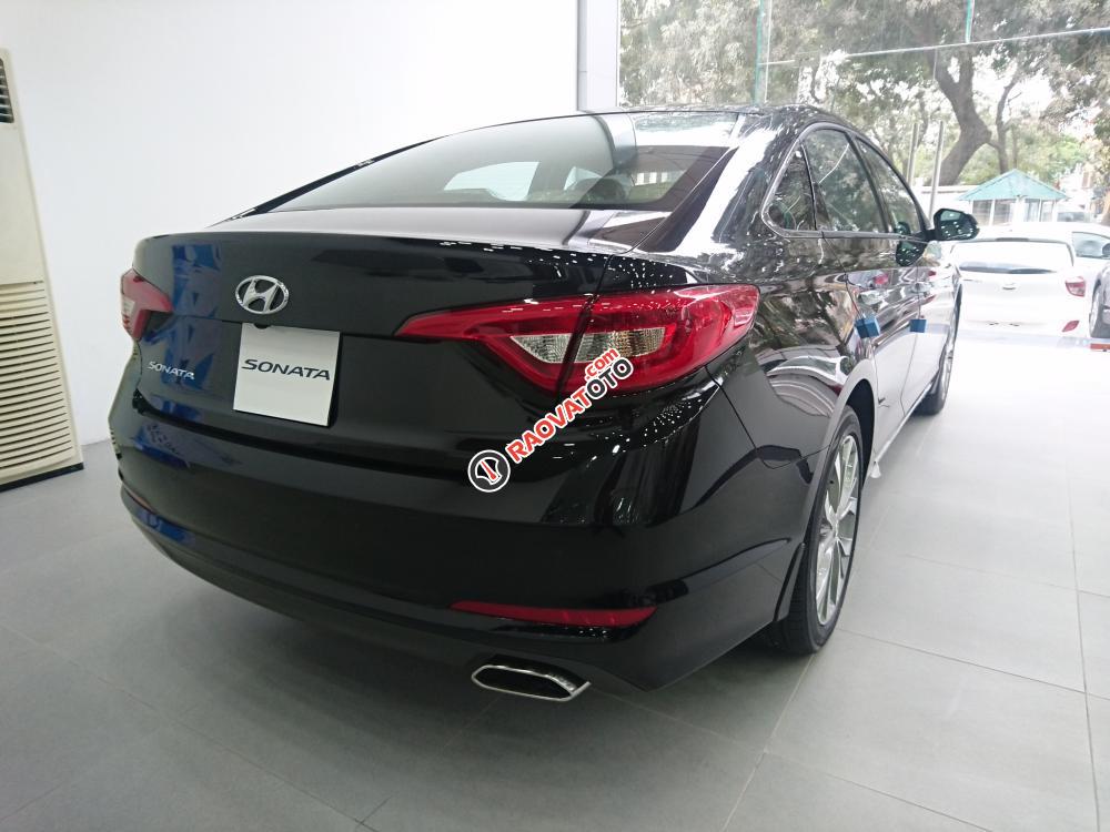Hyundai Sonata sản xuất 2017 màu đen nhập khẩu nguyên chiếc Hàn Quốc, hỗ trợ trả góp lên đến 90% -.LH: 0904675566-2