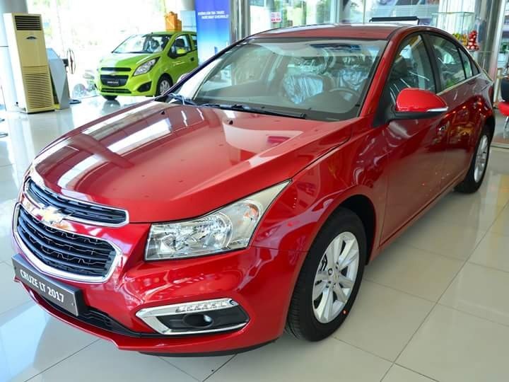 Bán ô tô Chevrolet Cruze đời 2017, màu đỏ, nhập khẩu nguyên chiếc, giá tốt-1