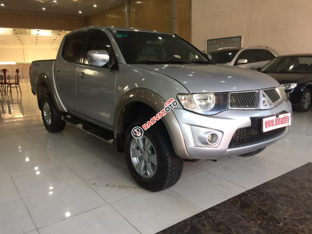 Bán Mitsubishi Triton 2.5MT đời 2007, màu bạc, nhập khẩu nguyên chiếc, giá 325tr-5