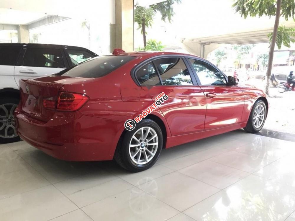 Cần bán BMW 3 Series 320i đời 2013, màu đỏ, nhập khẩu số tự động, 910tr-6