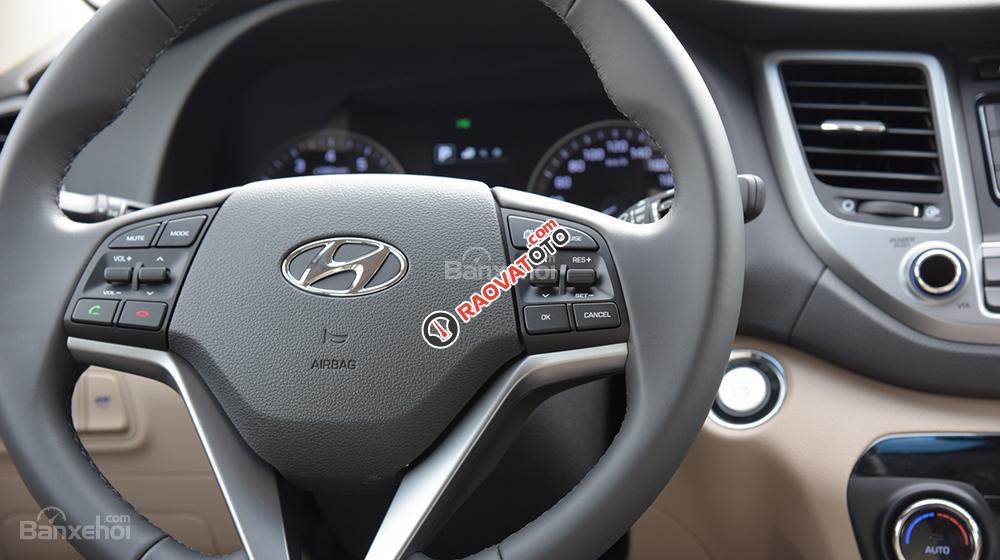 "Cực Hot" Bán ô tô Hyundai Tucson 2018 giảm 130 triệu, màu đen, trả góp 90% xe, liên hệ: Ngọc Sơn - 0911.377.773-11