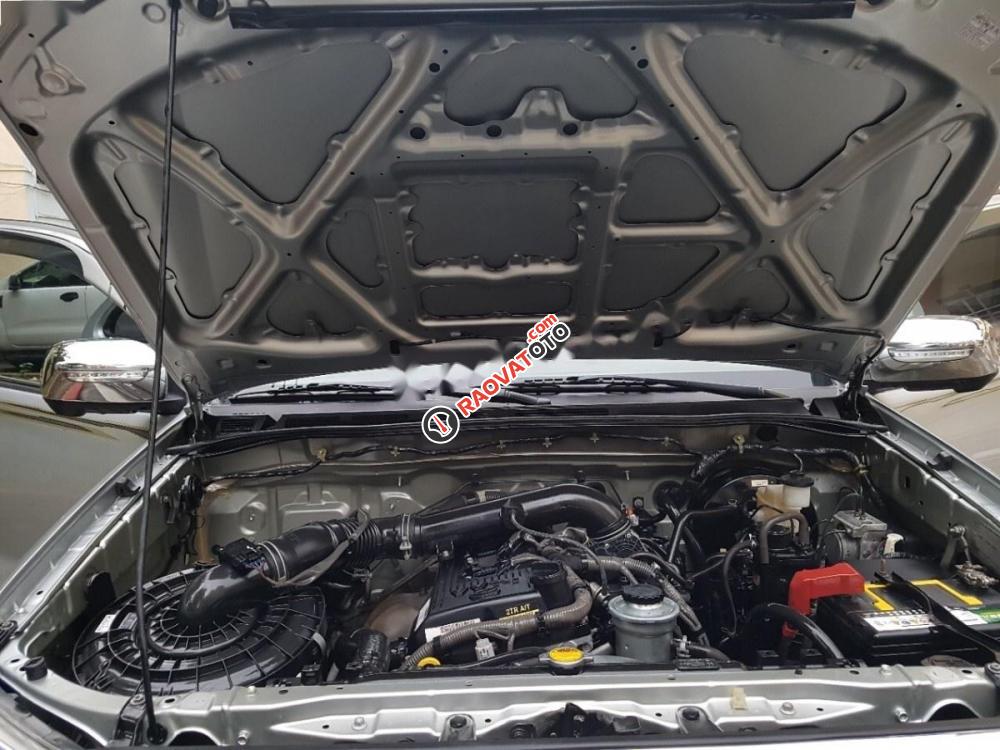 Cần bán gấp Toyota Fortuner 2.7V 4x4 AT đời 2009, màu bạc chính chủ giá cạnh tranh-8