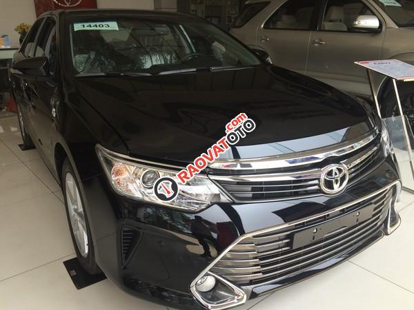 Toyota Camry 2.5Q 2017 màu đen, giao ngay-1