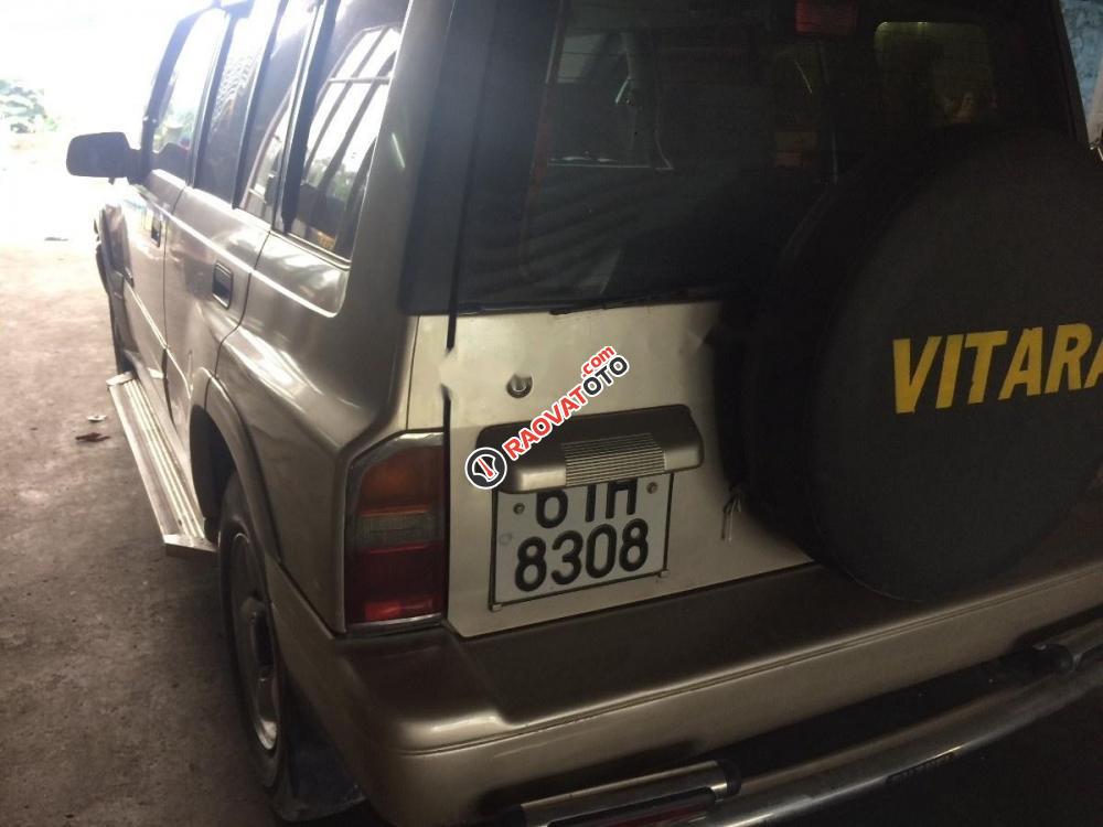 Cần bán lại xe Suzuki Vitara đời 2005, màu bạc, giá tốt-2