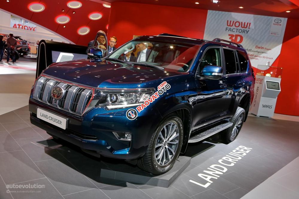 Cần bán Toyota Land Cruiser Prado VX đời 2018, màu xanh lam, xe nhập, giao ngay trước Tết-10