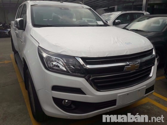 Bán ô tô Chevrolet Colorado đời 2017, màu trắng, nhập khẩu nguyên chiếc-1