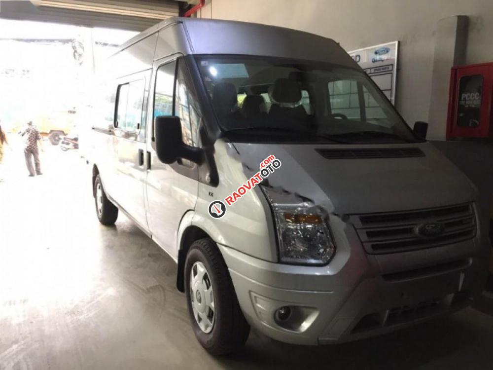 Bán ô tô Ford Transit Limited 2017, màu bạc, giá 830tr-0