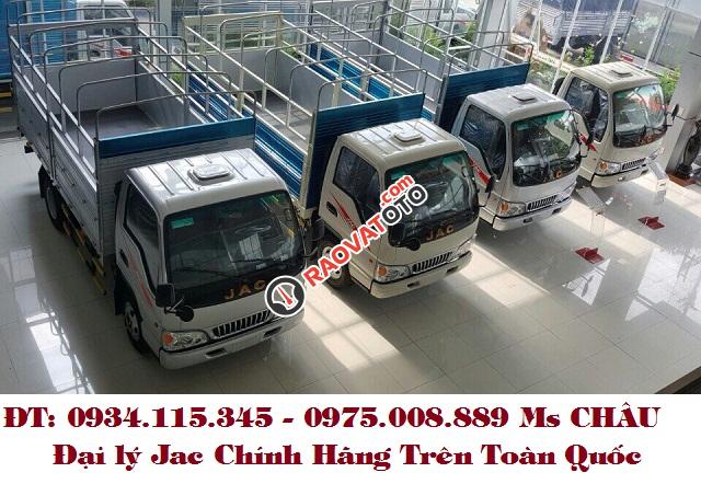 Cần bán Jac HFC 4T9 sản xuất 2017, màu bạc, giá 380tr-3