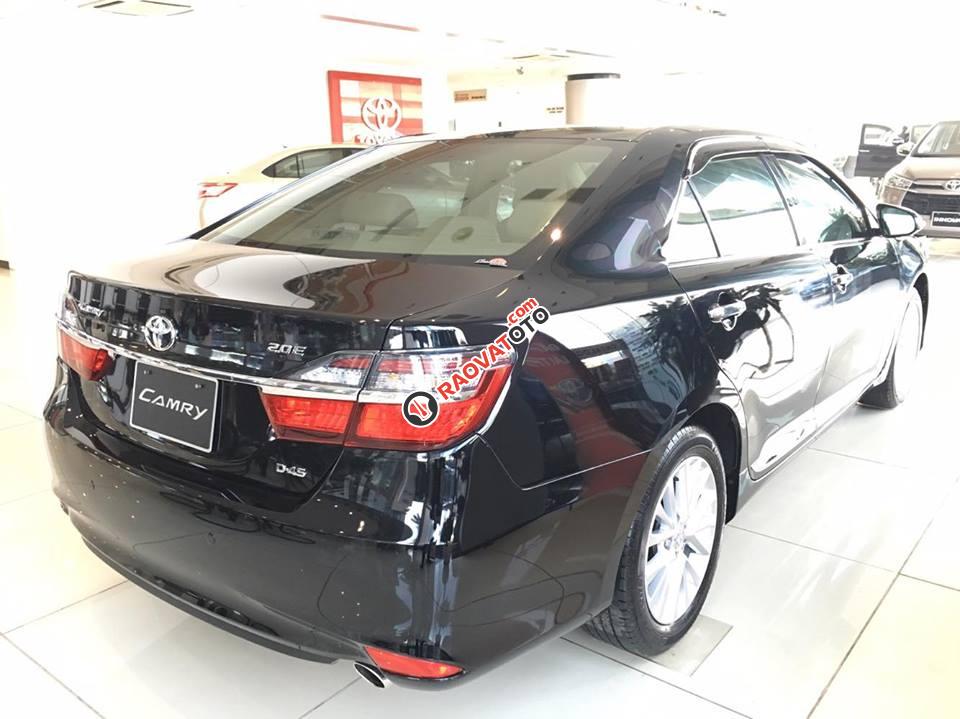 Bán Toyota Camry 2.0E đời 2018, Khuyến mãi trực tiếp tiền mặt hoặc gói phụ kiện bảo hiểm, tra góp 80%-5