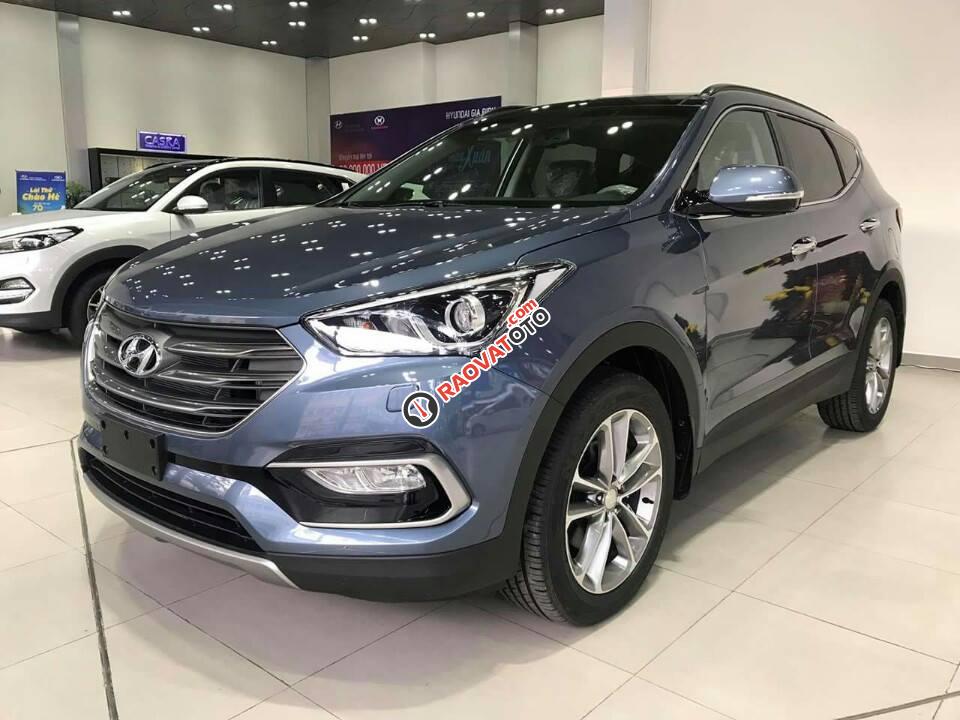 Giá xe Hyundai Santafe bản máy xăng tiêu chuẩn. Ưu đãi hấp dẫn, hổ trợ trả góp. LH Hương: 0902.608.293-6