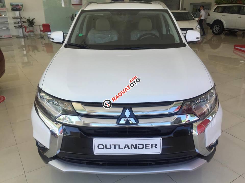 [New] Bán Mitsubishi Outlander 7 chỗ đời 2018, lợi xăng 7L/100km, cho góp đến 90%, lãi suất thấp, LH: 0905.91.01.99-0