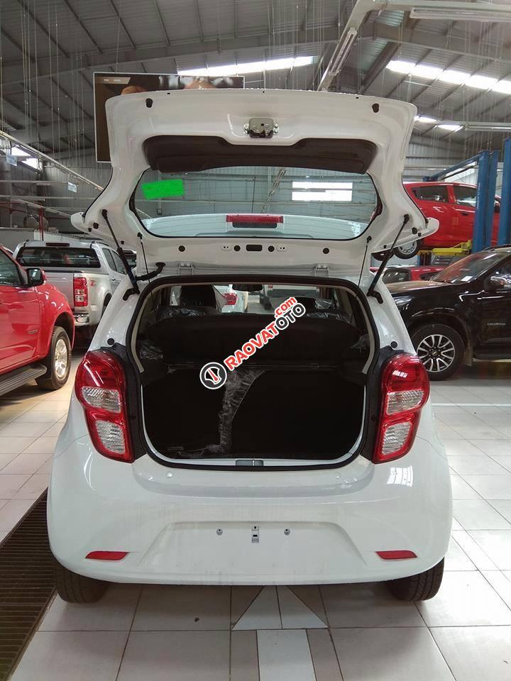 Bán Chevrolet Spark, giảm 25 triệu, trả trước 75 triệu-1