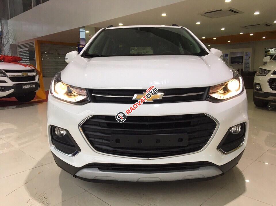 Cần bán xe Chevrolet Trax LT đời 2017, màu trắng, nhập khẩu nguyên chiếc-1