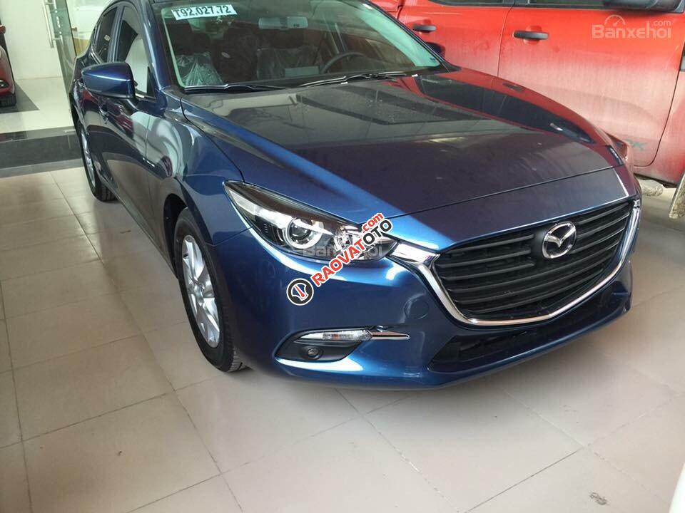 Cần bán Mazda 3 1.5 Hatchback 2017, màu xanh và 8 màu khác, chỉ từ 180 triệu sở hữu ngay. L/h giá tốt nhất 0976834599-5