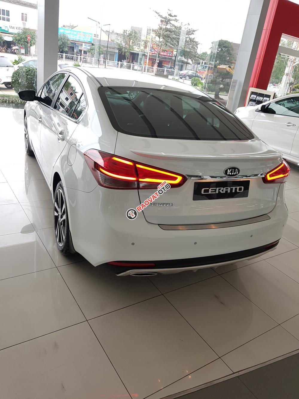 [Kia Vinh] bán xe Kia Cerato đời 2018 chỉ còn 530 tr, đủ màu, có xe giao ngay, liên hệ để nhận giá tốt nhất-4