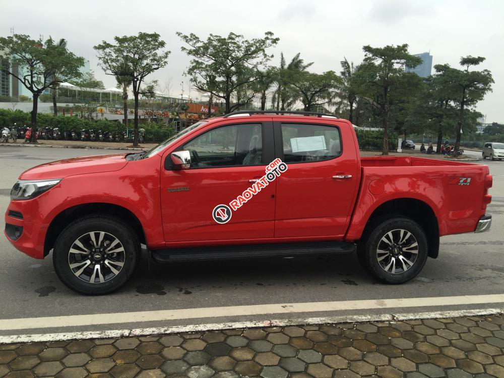 Colorado 2.8 AT giảm giá trên 50tr, tặng kèm nhiều phụ kiện, mới 100%-4