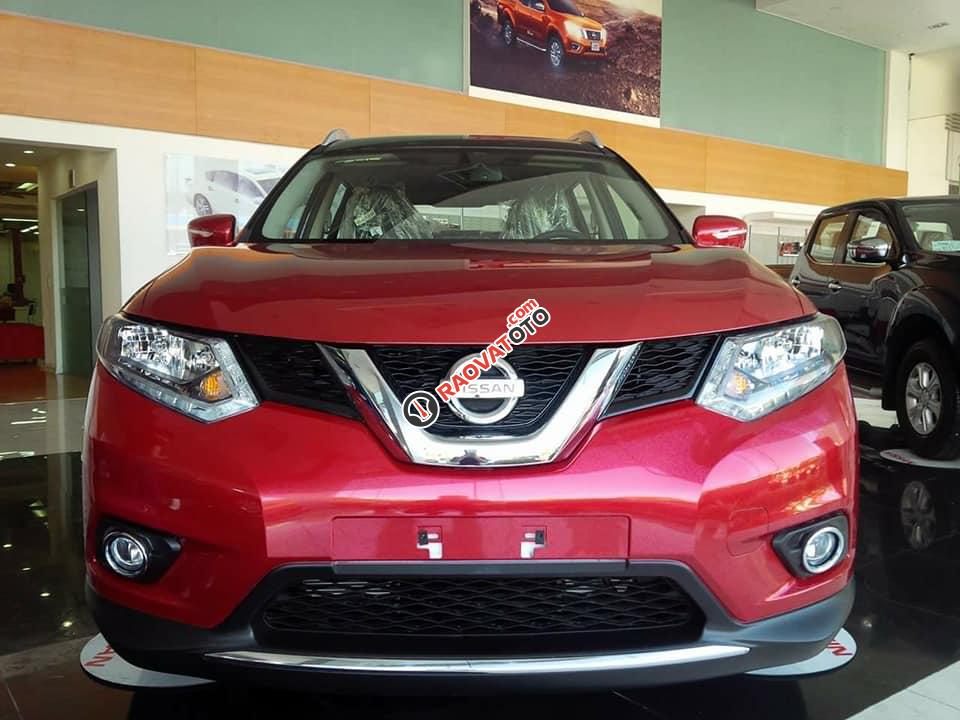 Nissan Quảng Bình bán xe X-trail 2.0 Mid Premium 2018, màu đỏ, ưu đãi sốc. Lh 0911.37.2939-3