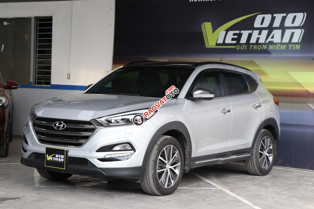 Cần bán Hyundai Tucson 2.0AT 2016, màu bạc, nhập khẩu, 866 triệu-0