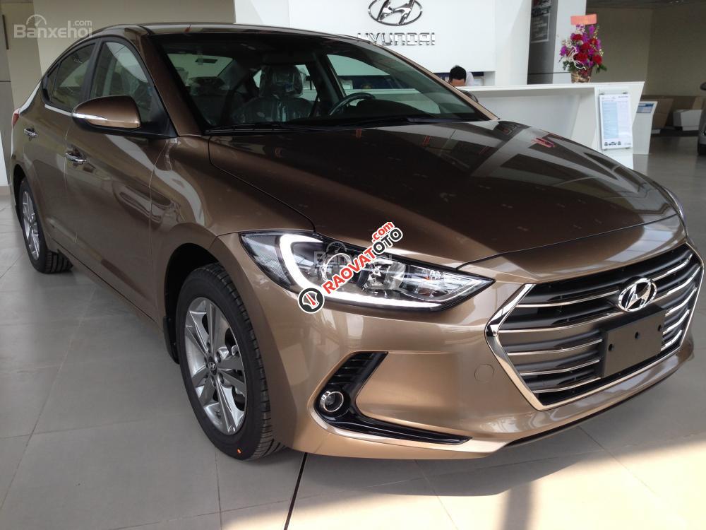 Hyundai Long Biên -bán Hyundai Accent 2018, chỉ từ 425tr, khuyến mại cực cao, liên hệ để có giá tốt-0