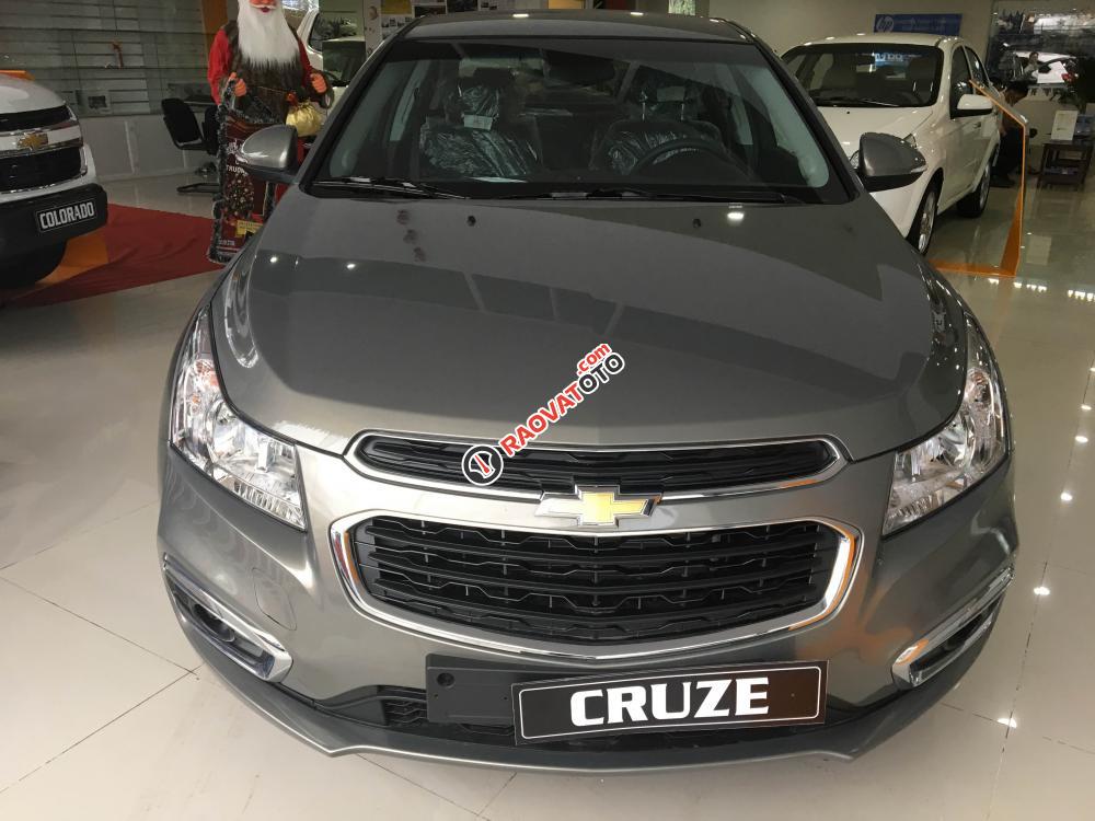 Chevrolet Cruze số sàn 2017, vay 100% giá trị xe chỉ cần 60tr nhận xe-1