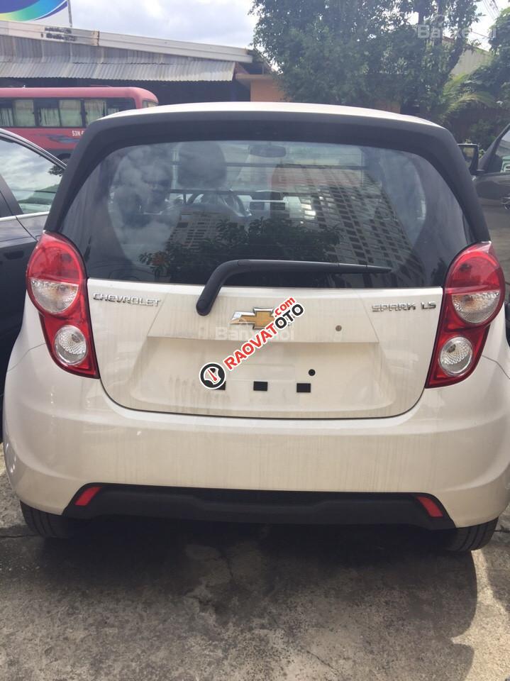 Chevrolet Spark Van Duo 1.2L, màu trắng, nhập khẩu chính hãng-2