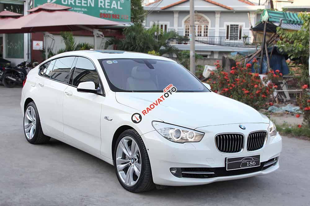 Cần bán BMW 5 Series 535i GT đời 2010, màu trắng, nhập khẩu-2