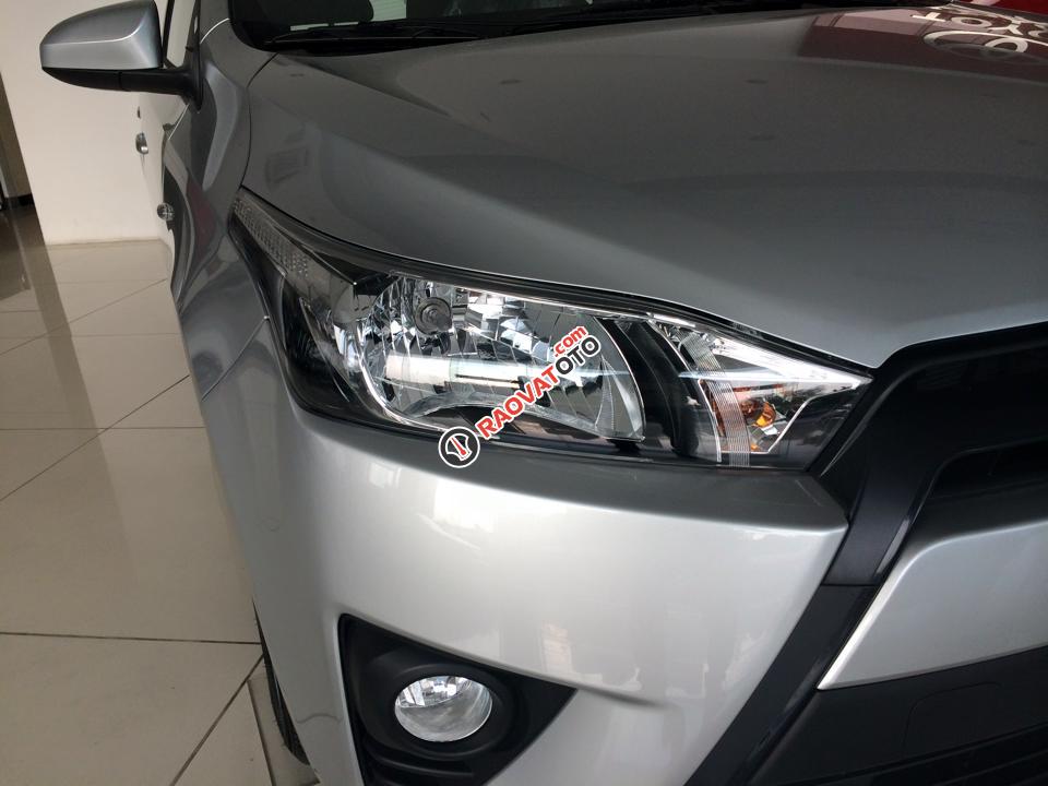 Toyota Mỹ Đình - Toyota Yaris 2017, khuyến mại cực tốt, hỗ trợ làm Uber và Grab, LH: 0976112268-3