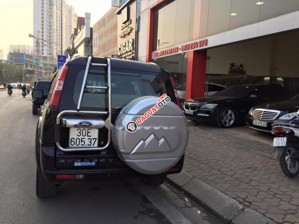 Cần bán xe Ford Everest 2.5L 4x2 AT năm 2010, màu đen đẹp như mới-0