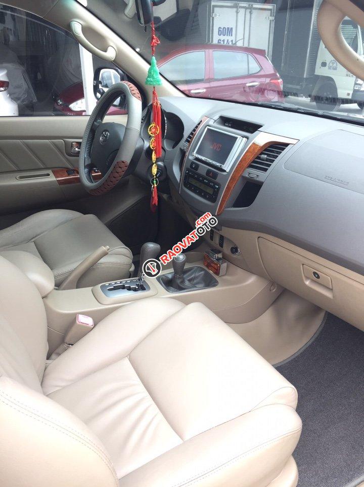 Bán Toyota Fortuner V 2.7AT, máy xăng, số tự động, sản xuất 2010, gốc Sài Gòn-3