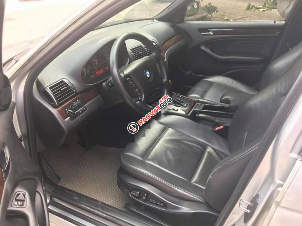 Cần bán xe BMW 3 Series 318i đời 2005, màu bạc số tự động, giá tốt-5