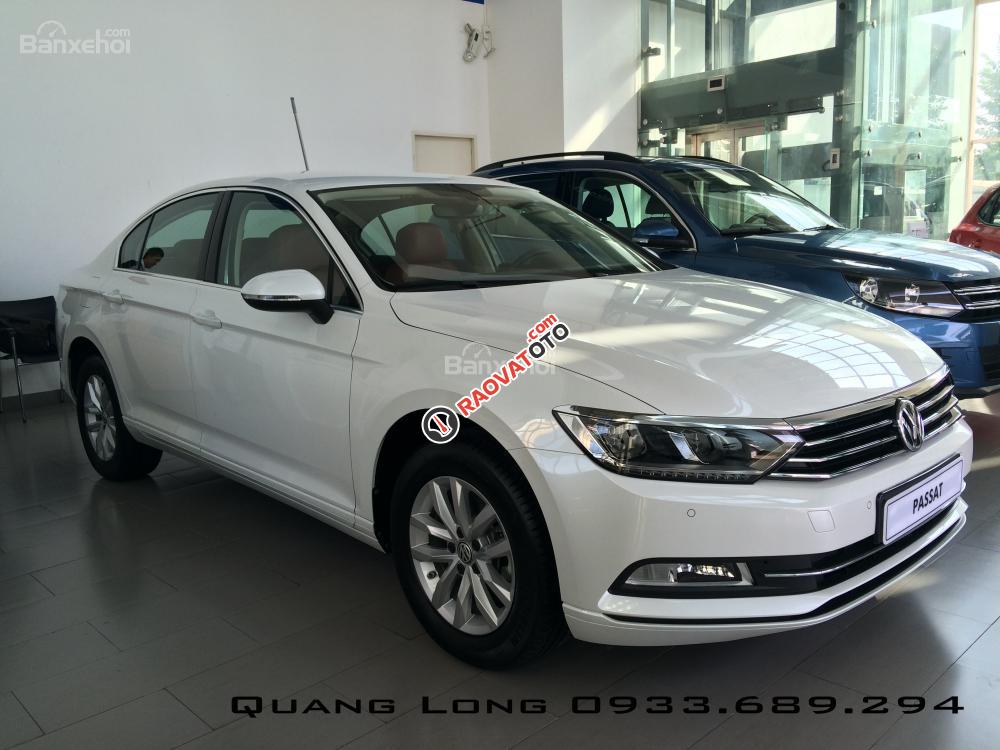 Passat E màu trắng, nâu, đen - Nhập khẩu từ Đức - Giá tốt nhất. LH Quang Long 0933689294-0