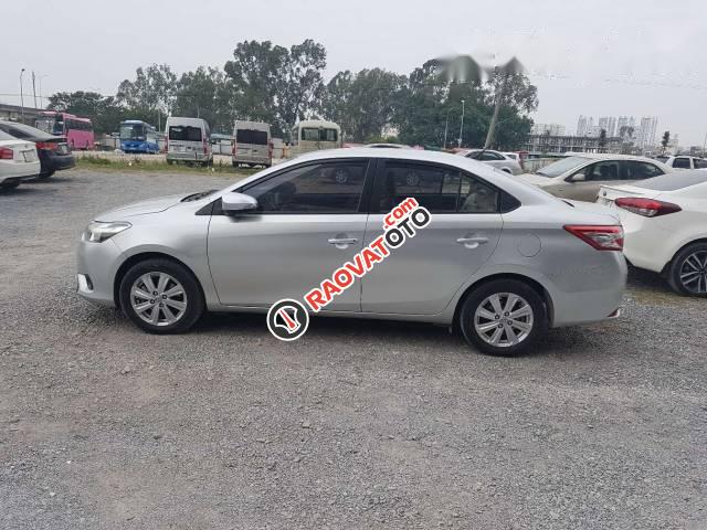 Chính chủ bán Toyota Vios đời 2015, màu bạc-1